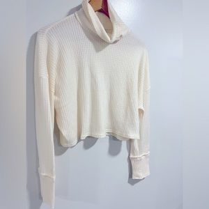 Wild Fable cream cropped turtle neck